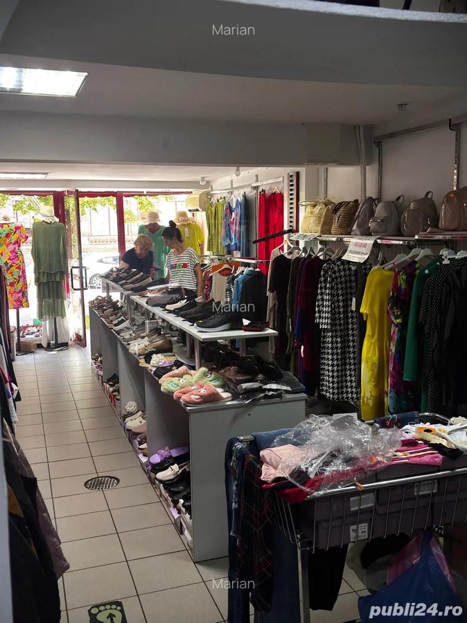 Inchiriez spa?iu comercial Str Nicolae Balcescu Nr 1 , zona 24 trepte Rm.Valcea . - 5 Inchiriez spa?iu comercial Str Nicolae Balcescu Nr 1 , zona 24 trepte Rm.Valcea . - 5