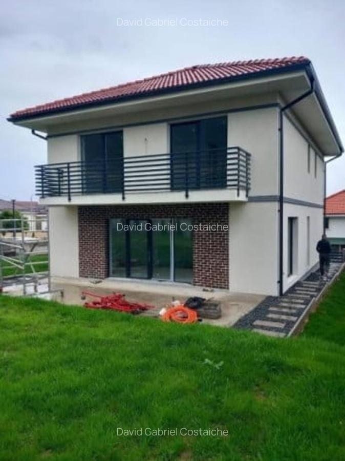 Casa individuala semifinisata noua, teren 460 mp, Chinteni - 2