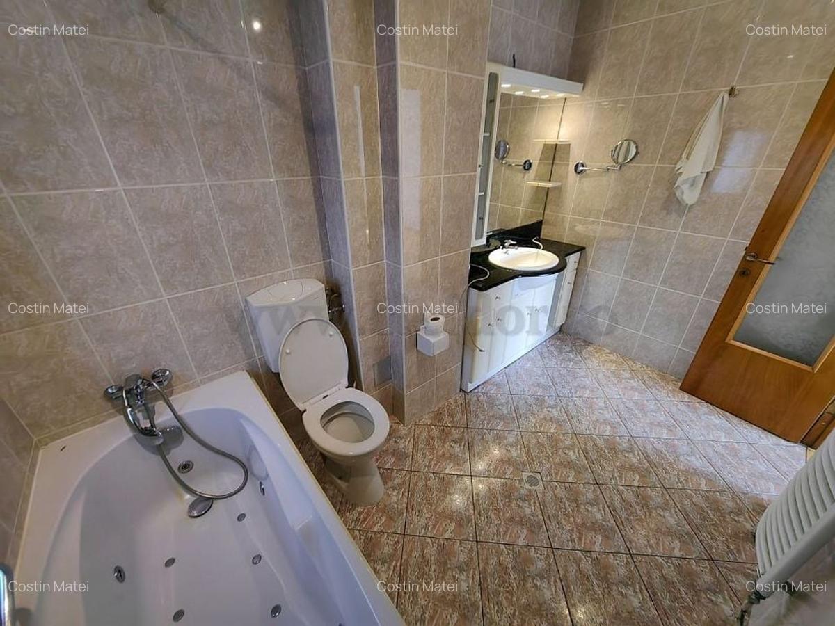 Vila Individuala de Inchiriat in zona Pipera - 12