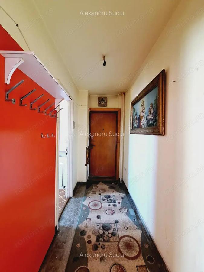 3 CAMERE la pret de Doua!Etaj intermediar!Vedere 2 parti - 13
