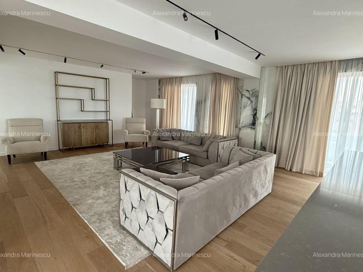 Apartament cu 4 camere semidecomandat, mobilat în Iancu Nicolae - 3