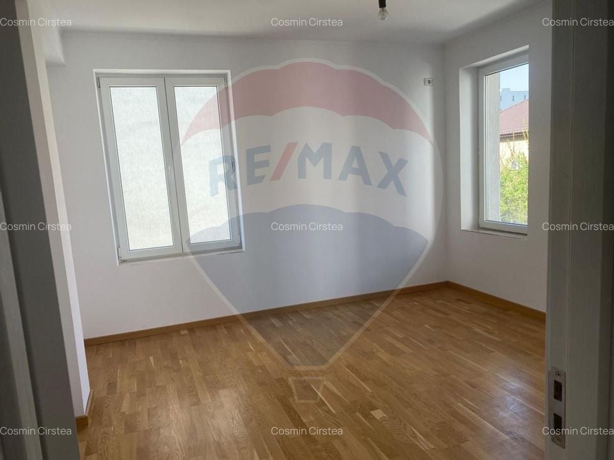 DE VANZARE Apartament cu 4 camere in zona Straulesti - 10