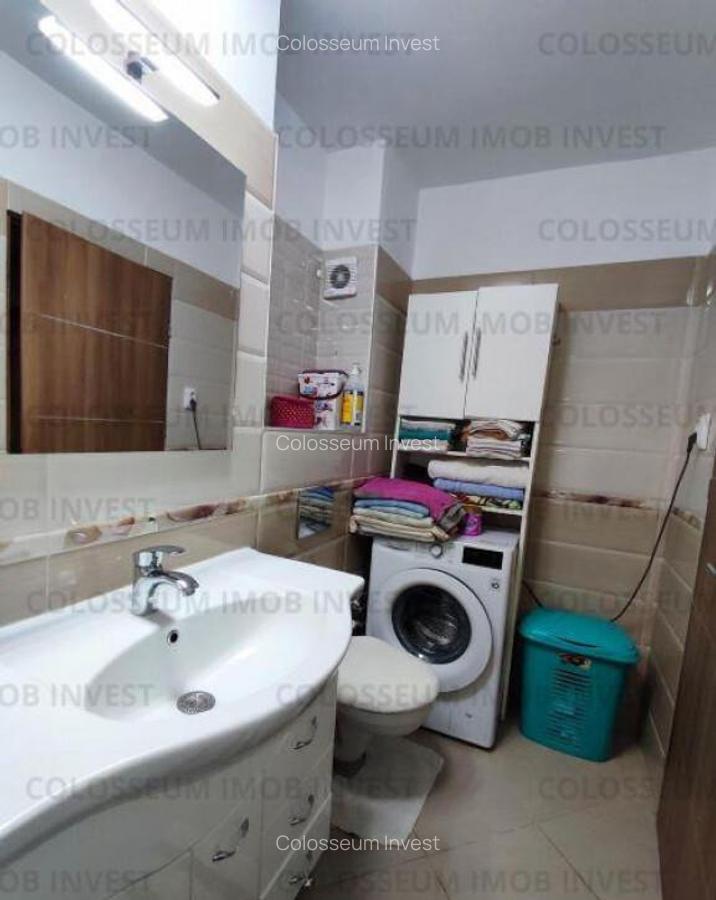 Apartament cu 2 camere, decomandat - zona Calea Bucuresti - 12