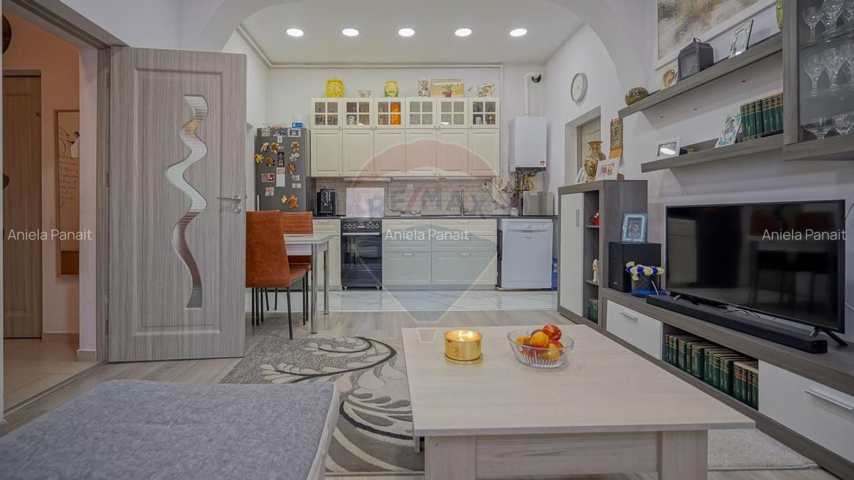 Apartament cu 3 camere semidecomandat, mobilat în Centrul Istoric - 9