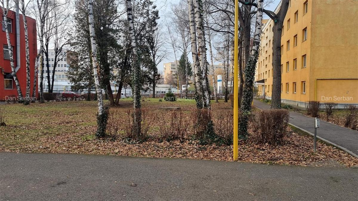 Teren intravilan construibil , zona Spitalul Judetean - 5