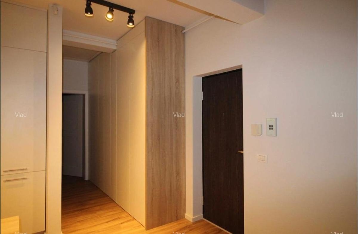 Ap cu 2 camere in spate la Decathlon - 5