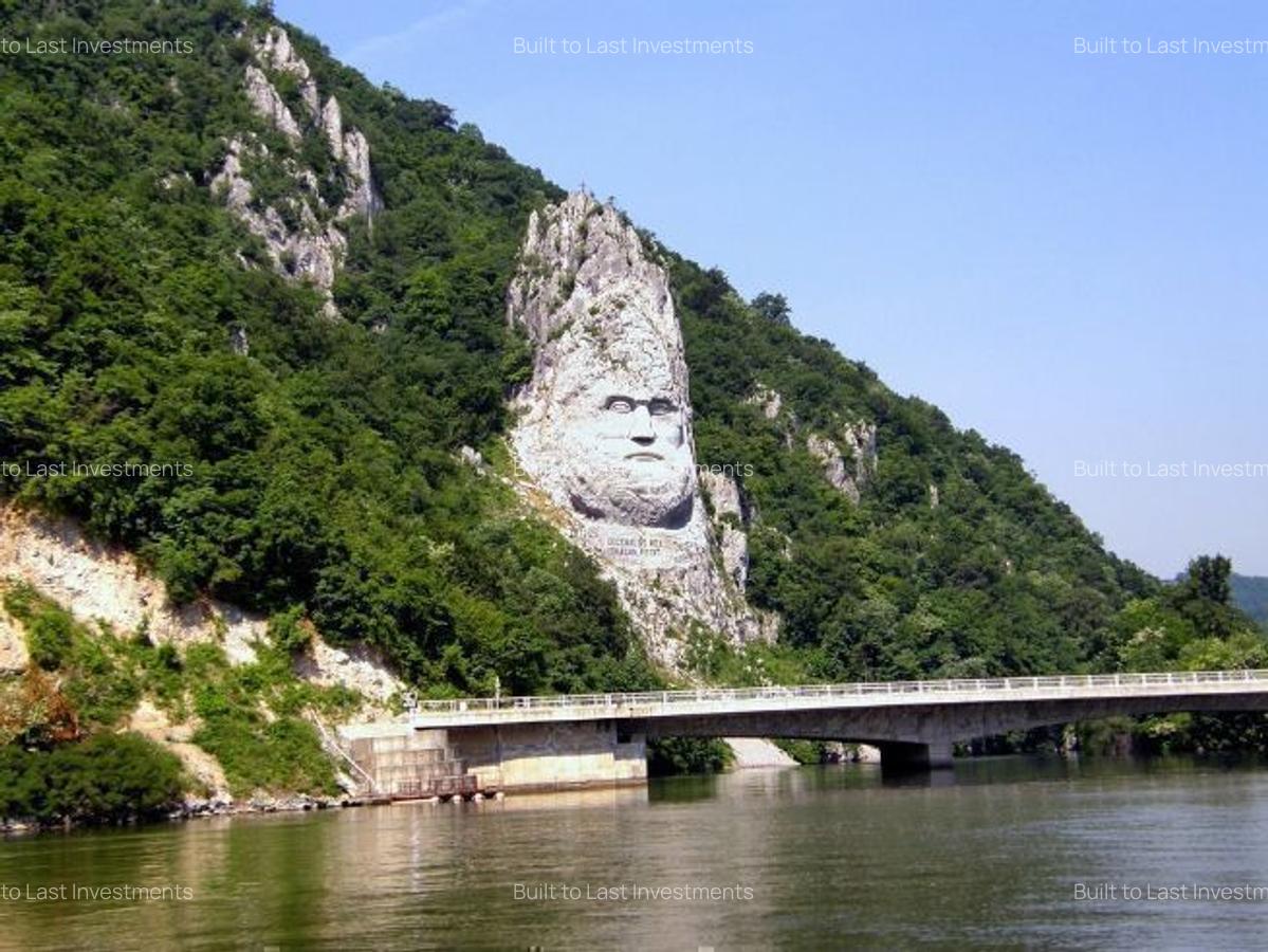 Mraconia,Clisura Dunarii unic in zona panorama deosebita comision 0! Teren de investitie - 1 Mraconia,Clisura Dunarii unic in zona panorama deosebita comision 0! Teren de investitie - 1