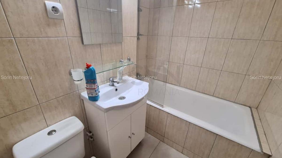 REA1026005 I DE INCHIRIAT I PIATA VICTORIE I 3 CAMERE I - 8