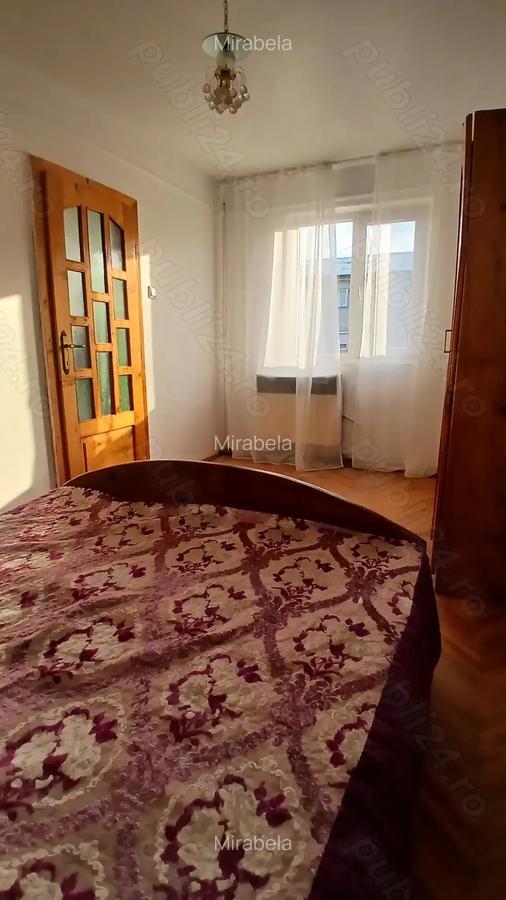 Vand apartament pe Tarinei .Caransebes - 4