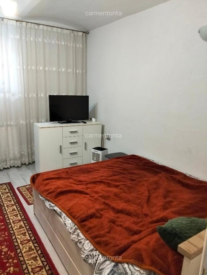 Vând apartament cu o cameră - 2