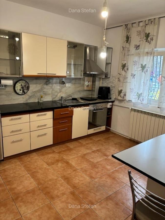 Apartament cu 2 camere decomandat, mobilat în Băneasa - 3