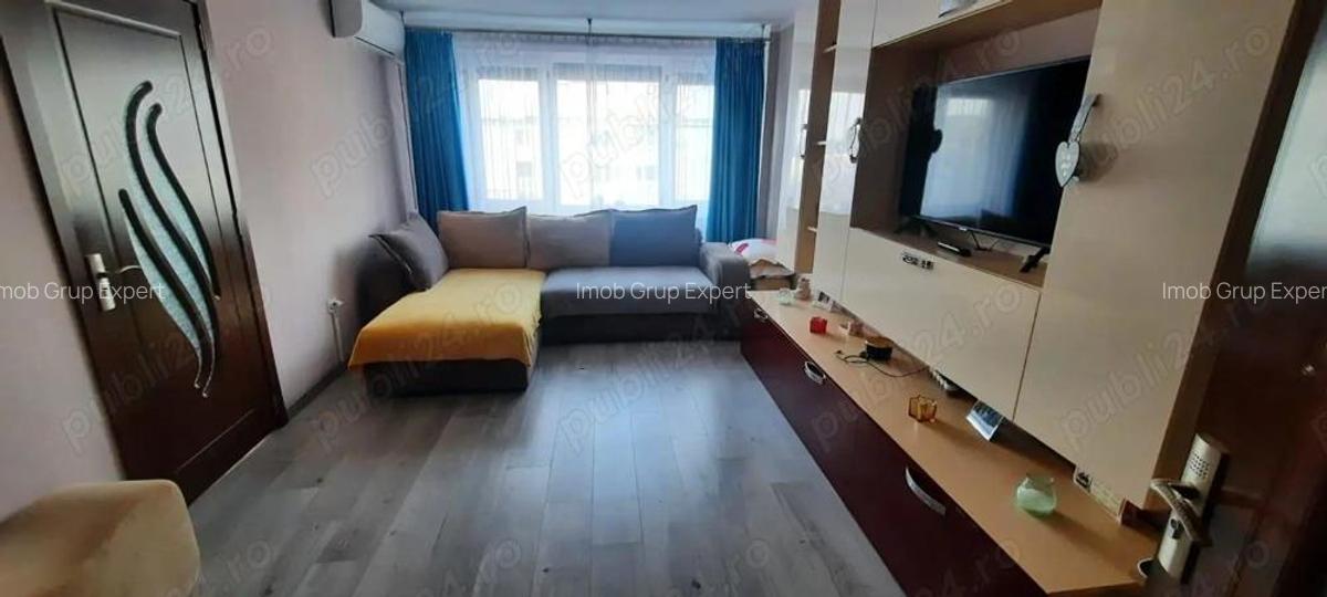 VANZARE APARTAMENT Aleea Domneasca, Zona P-uri, Gala?i - 12