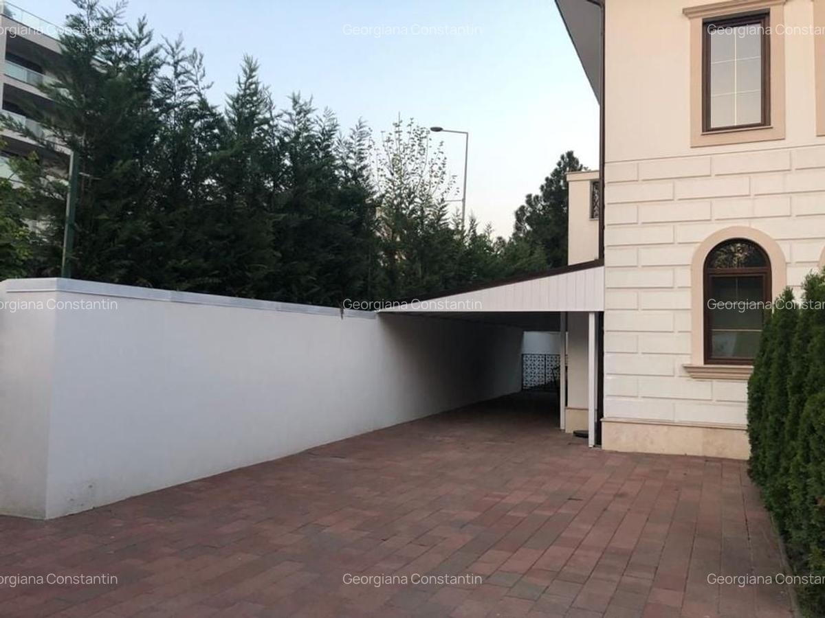 Vila amplasata stradal, individuala, spatii generoase si finisaje premium - 4