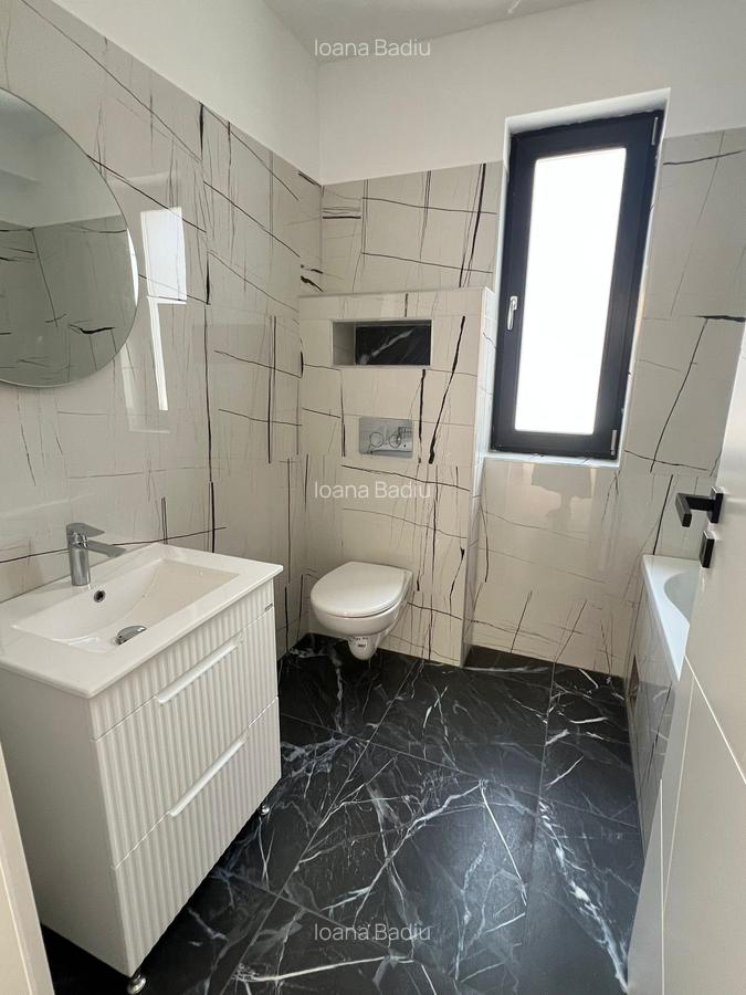 Vila individuala - 5 camere - 3 bai - beci- Teren 330 mp - 19