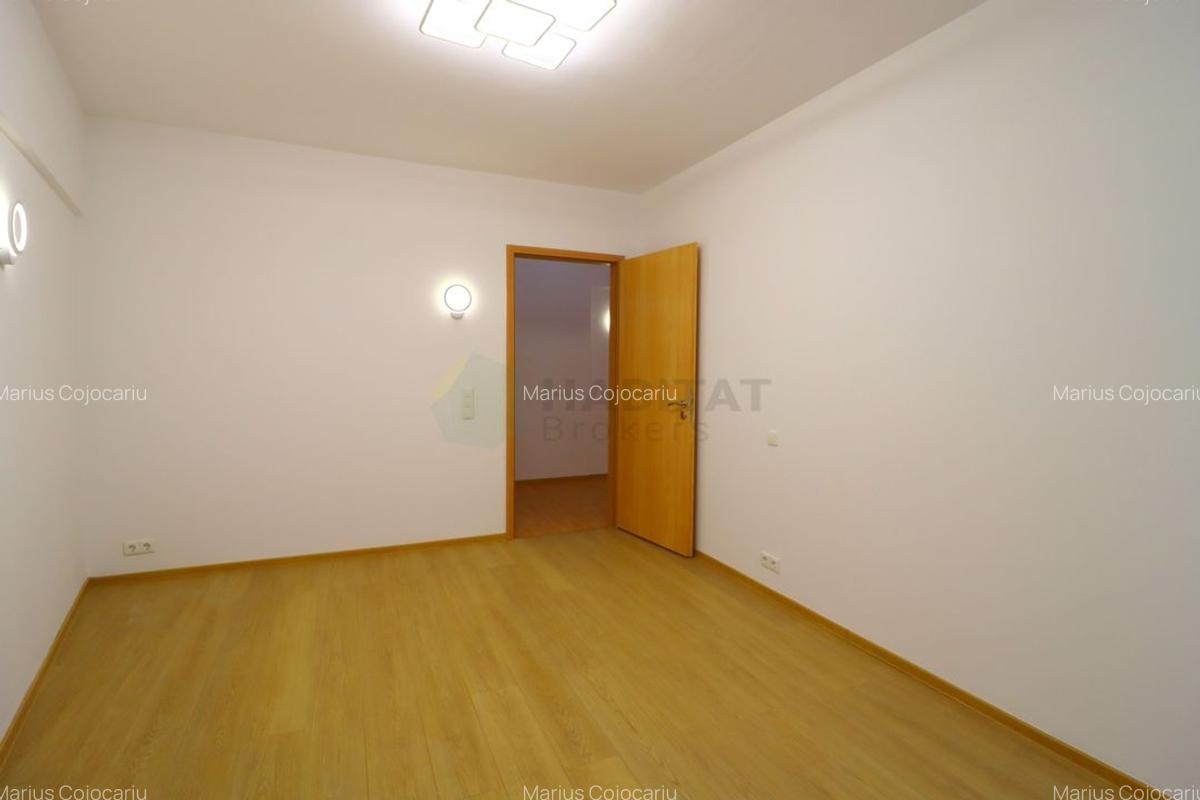 Proaspat igienizat, spatios, parcare subterană - 12