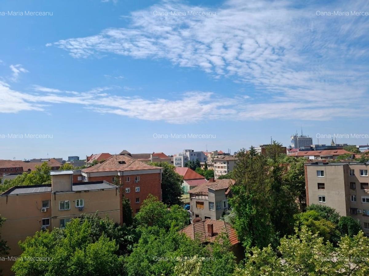 Direct de la proprietar - Apartament cu 3 camere pe Take Ionescu - 13