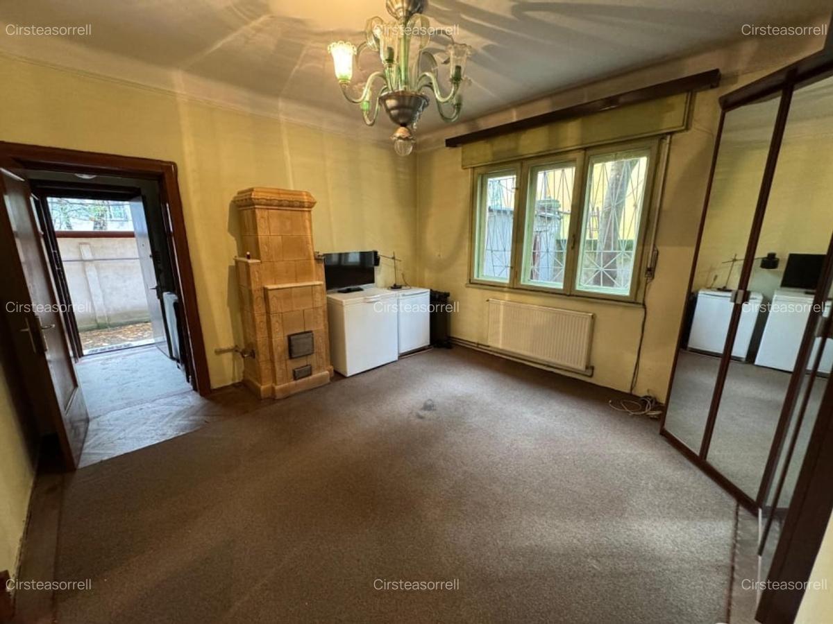 De vanzare AP 3 camere | 121 MP | Garaj | D P | Casin | Domenii - 6