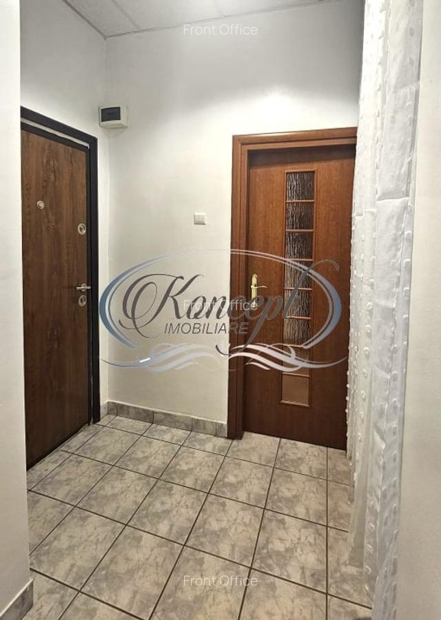 Apartament central cu potential investitional - 6