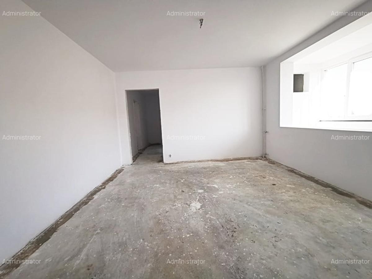 Vanzare 3 cam Obor, Masina de Paine, proaspat zugravit, loc parcare - 4