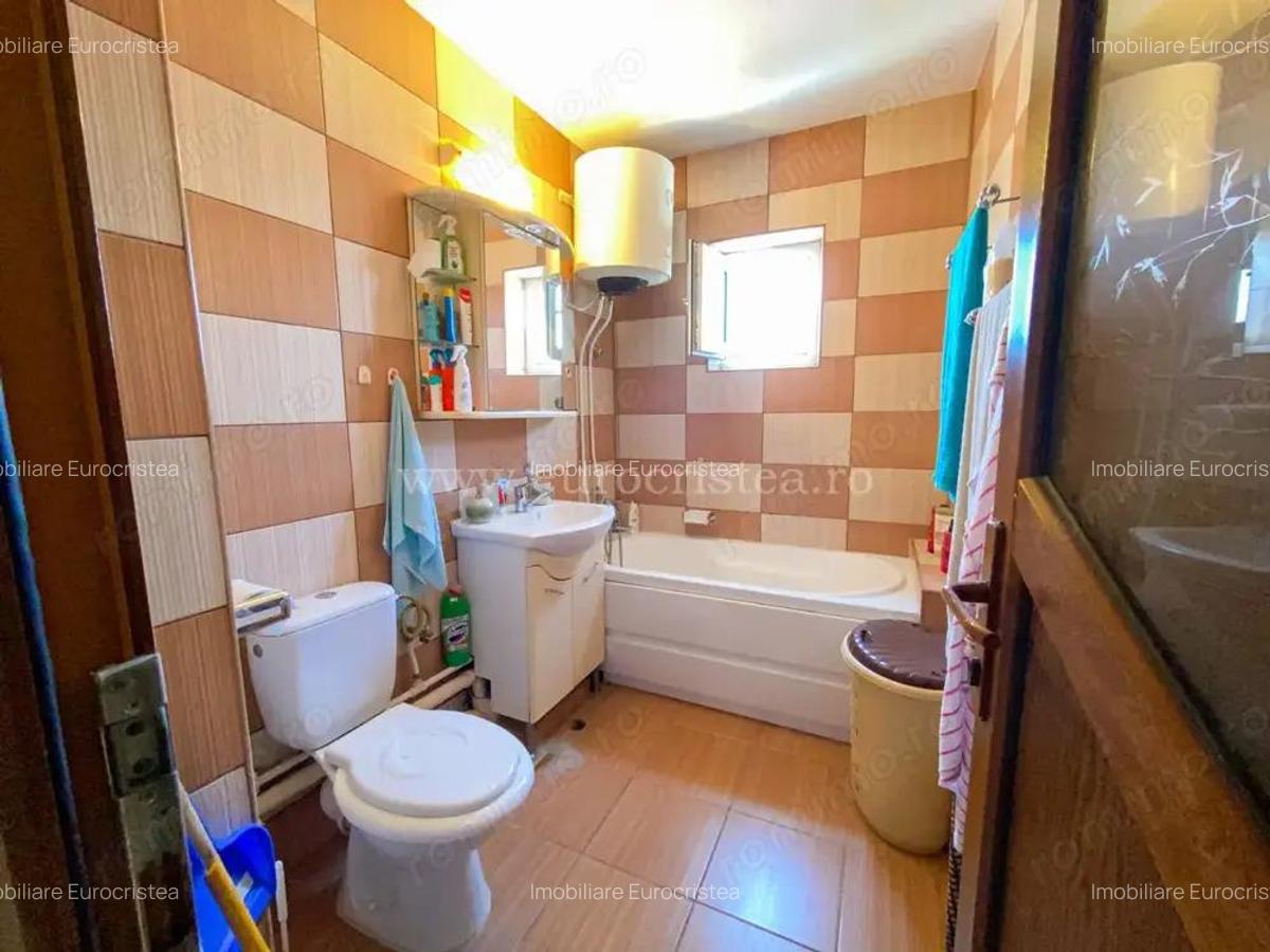 Apartament 2 camere de vanzare aproape de plaja Strada Rozelor, Mangalia - 7