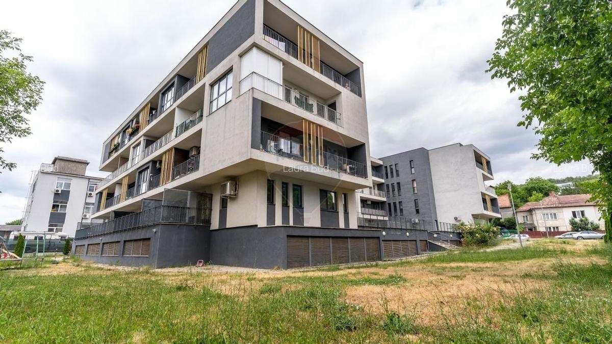 Apartament cu 2 camere semidecomandat, mobilat în Iris - 13