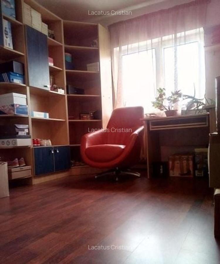 APARTAMENT 4 CAMERE DECOMANDAT CONFORT 0 ZONA FALEZA NORD - 3