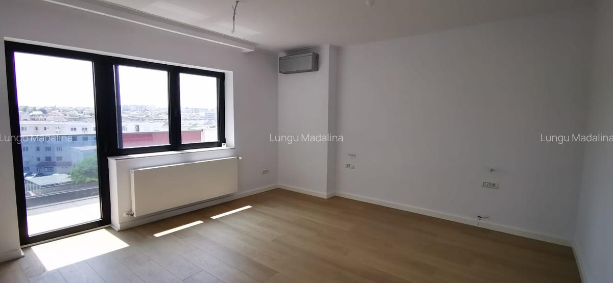 Studio nemobilat, situat in Constanta, zona Trocadero - 3