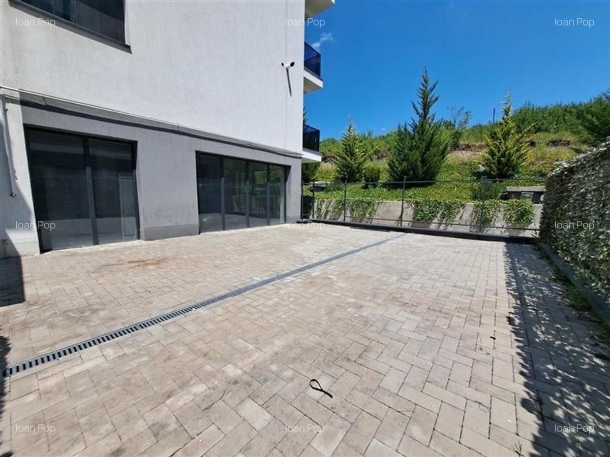 Spatiu comercial, 62 mp utili + 52 terasa, situat in cartierul Borhanci! - 4