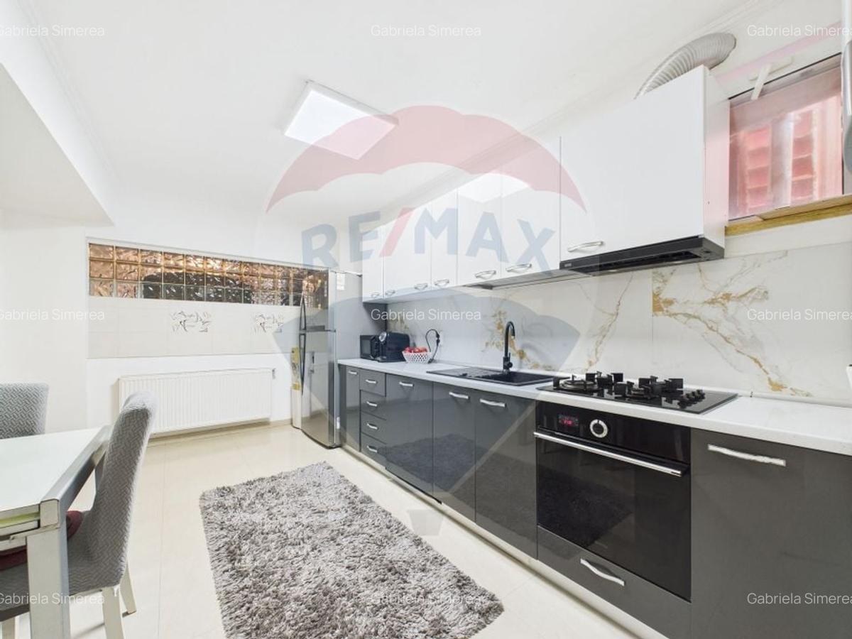 Apartament spatios 4 camere | 122 mp | Damaroaia - 8