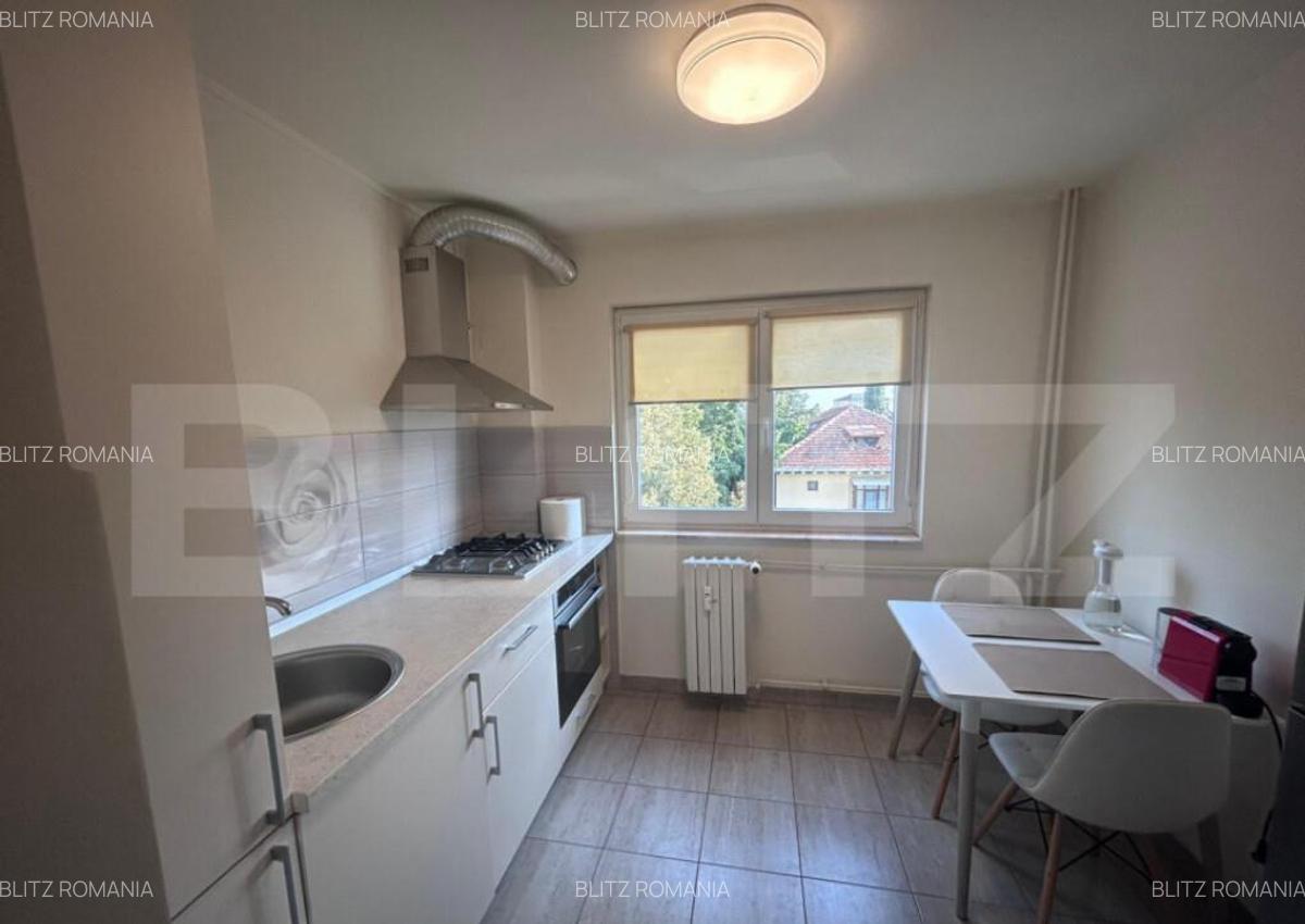 Apartament cu 3 camere, 2 bai , zona Nanterre - 11