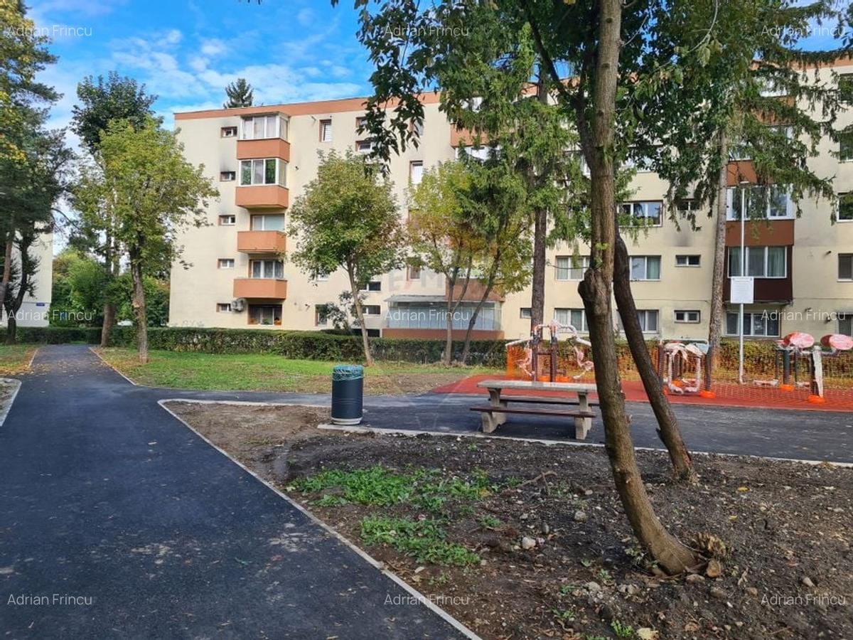 Apartament 3 camere, Astra, str Neptun - 12