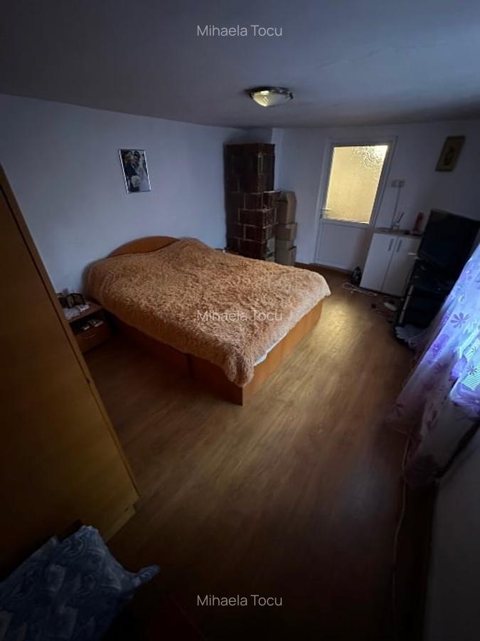 Casa zona  1 - str. Calugareni - 10