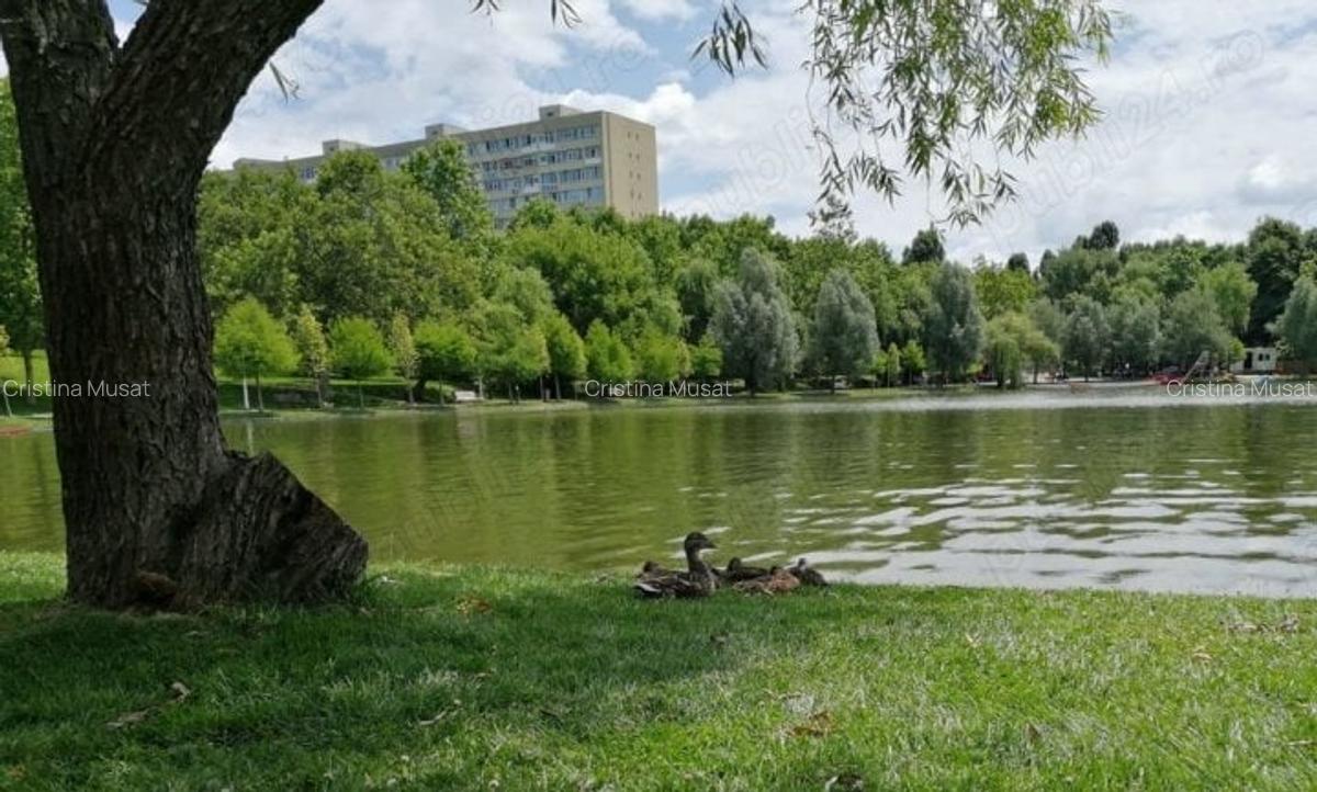 Titan metrou-stradal-vedere parc - 9