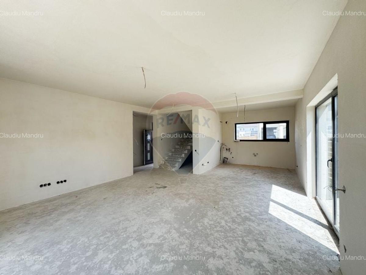 Casa semifinisata in Dezmir - Spatiu, liniste, acces rapid catre oras - 8