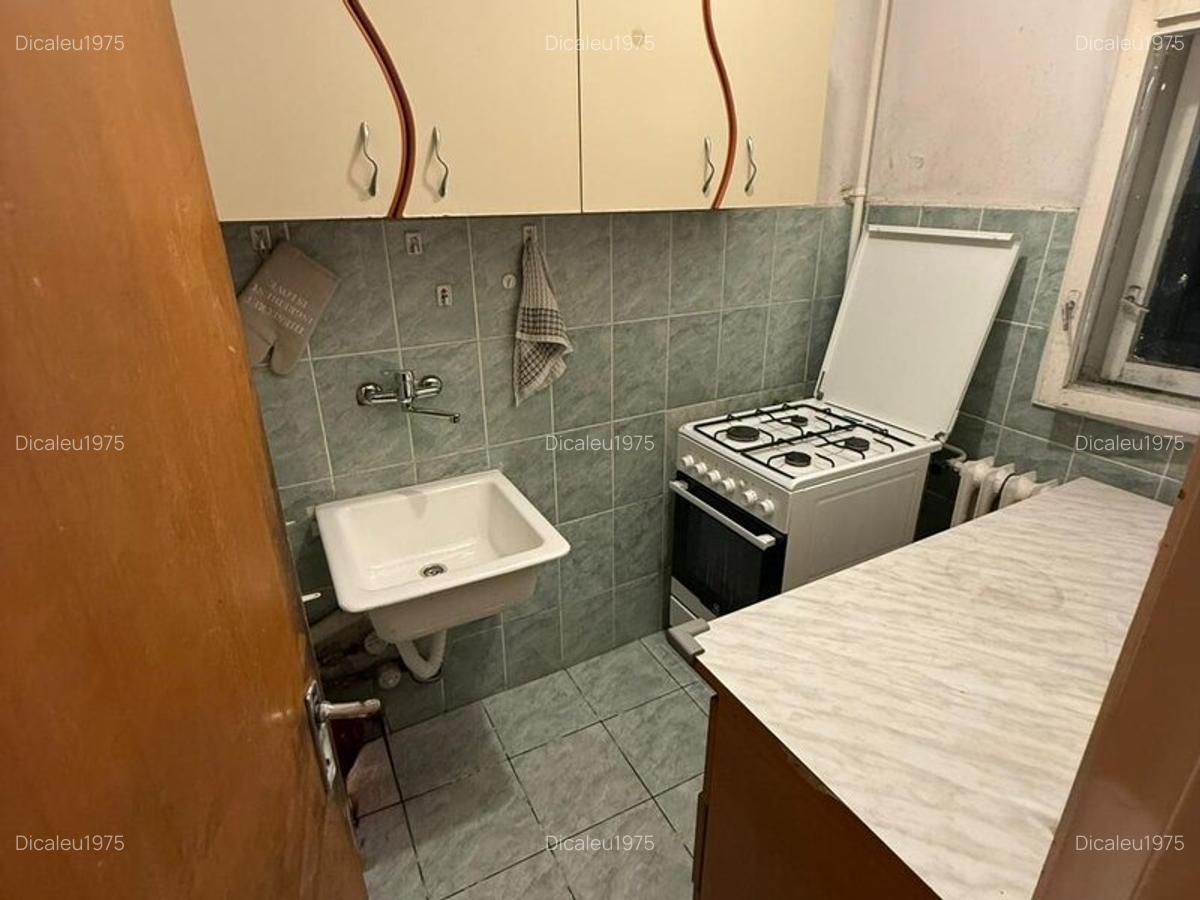 Drumul Taberei  Favorit Garsoniera etaj 8 comfort 1 semi,balcon,libera 60000E DI - 2