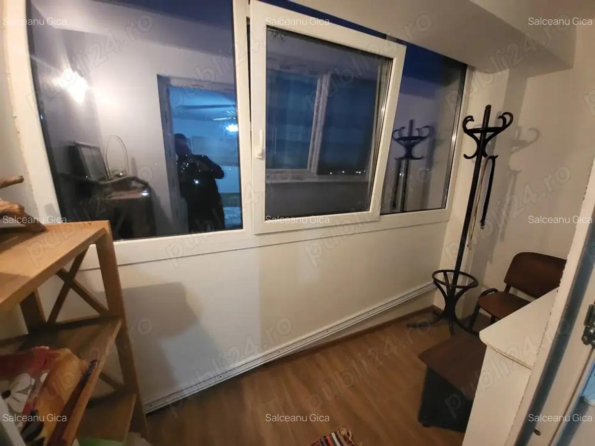 Apartament de vanzare - 3