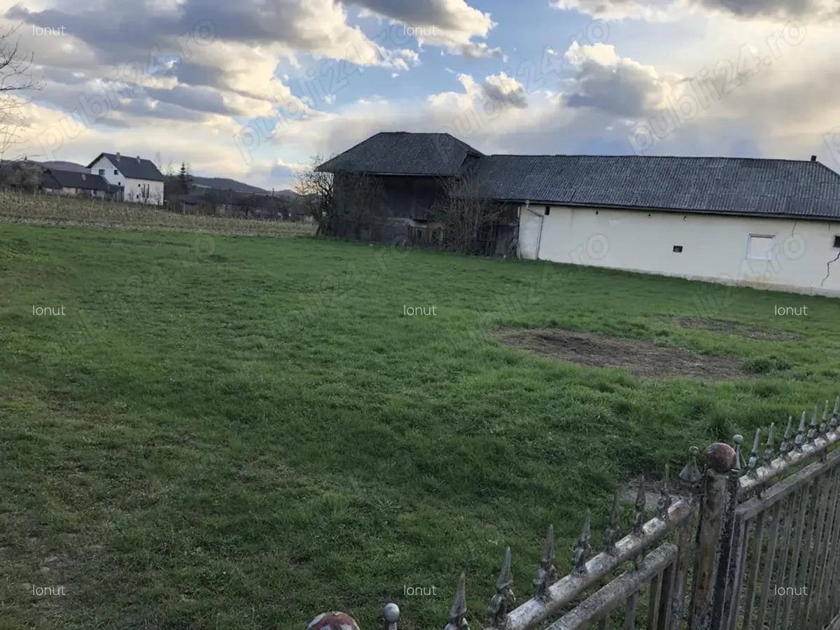 Casa de vanzare din lemn cu teren extravilan - 6