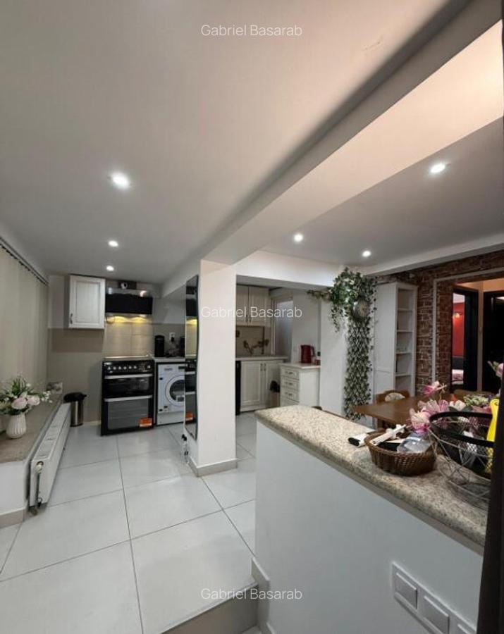 Soseaua Oltenitei - 4 Camere - Gradina - 2 Boxe - Parcare - 4