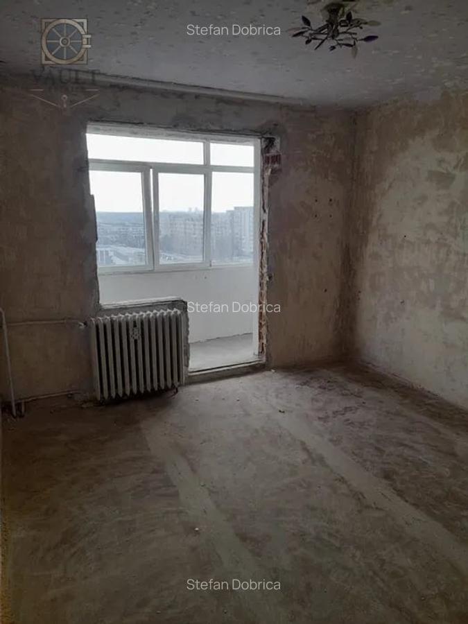 Apartament cu 2 camere semidecomandat în 1 Decembrie 1918 - 2