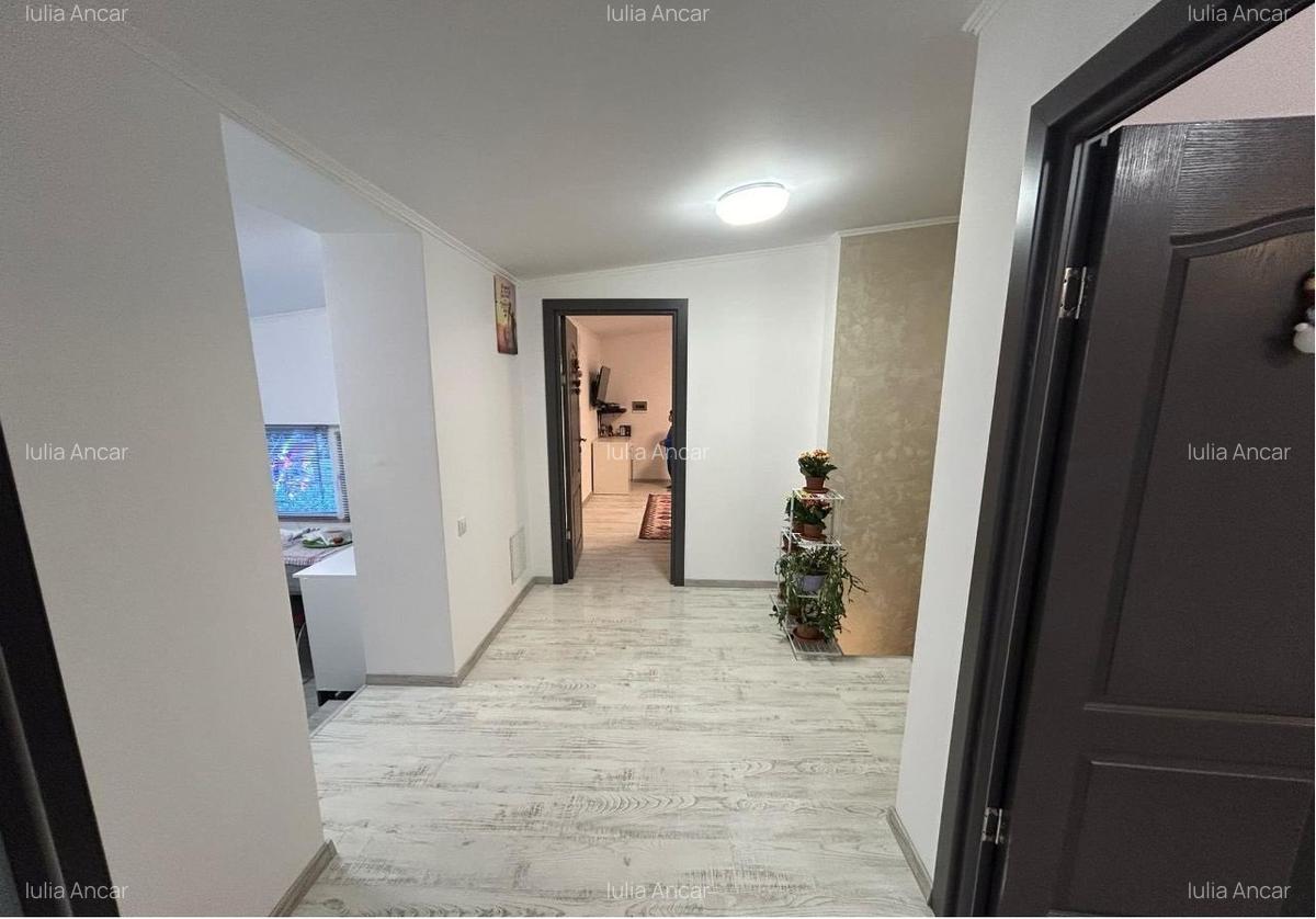 10 min Mall Sun Plazza,metrou, renovata 2024,P+1+M,6 camere,3 bai,245mp teren - 2