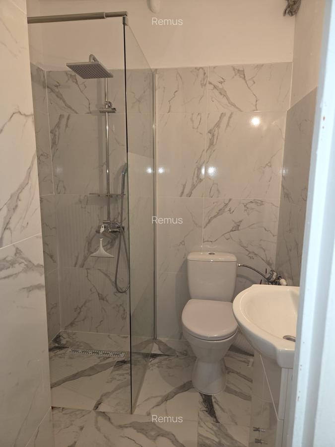 Bulevardul  Basarabia - 3 minute Metrou Costin Georgian - Apartament 2 camere - 12