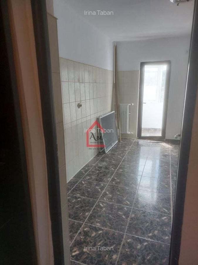 Garsonieră decomandată în Frumoasa - 2