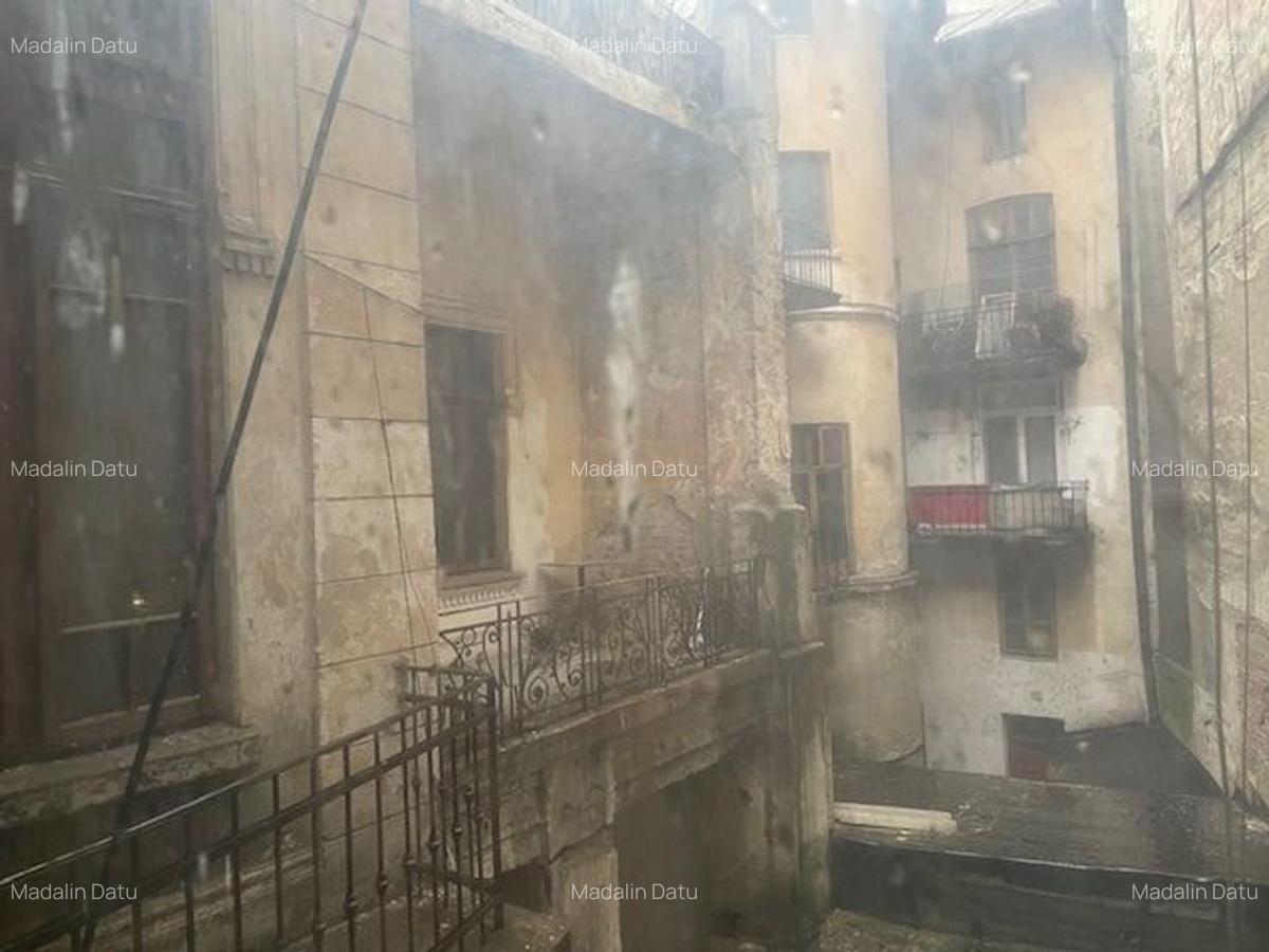 Piata Universitatii,et 1 si st 2ideal apart-hotel,sediu companie - 14