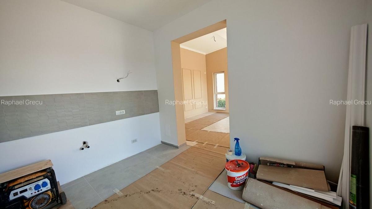 | CASA INDIVIDUALA | 3 CAMERE | 2 BAI | INCALZIRE PRIN PARDOSEALA | - 6