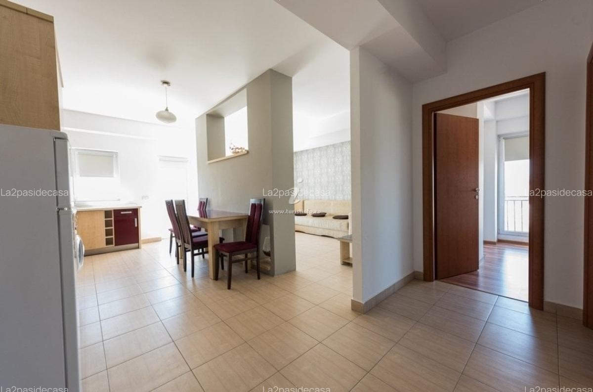 Inchiriere Apartament 2 camere spatios pe malul marii - 7