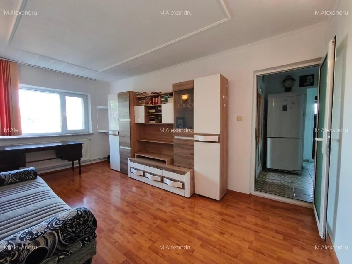 Apartament 2 camere, 47mp, decomandat, 2/4, micro 17 - 2