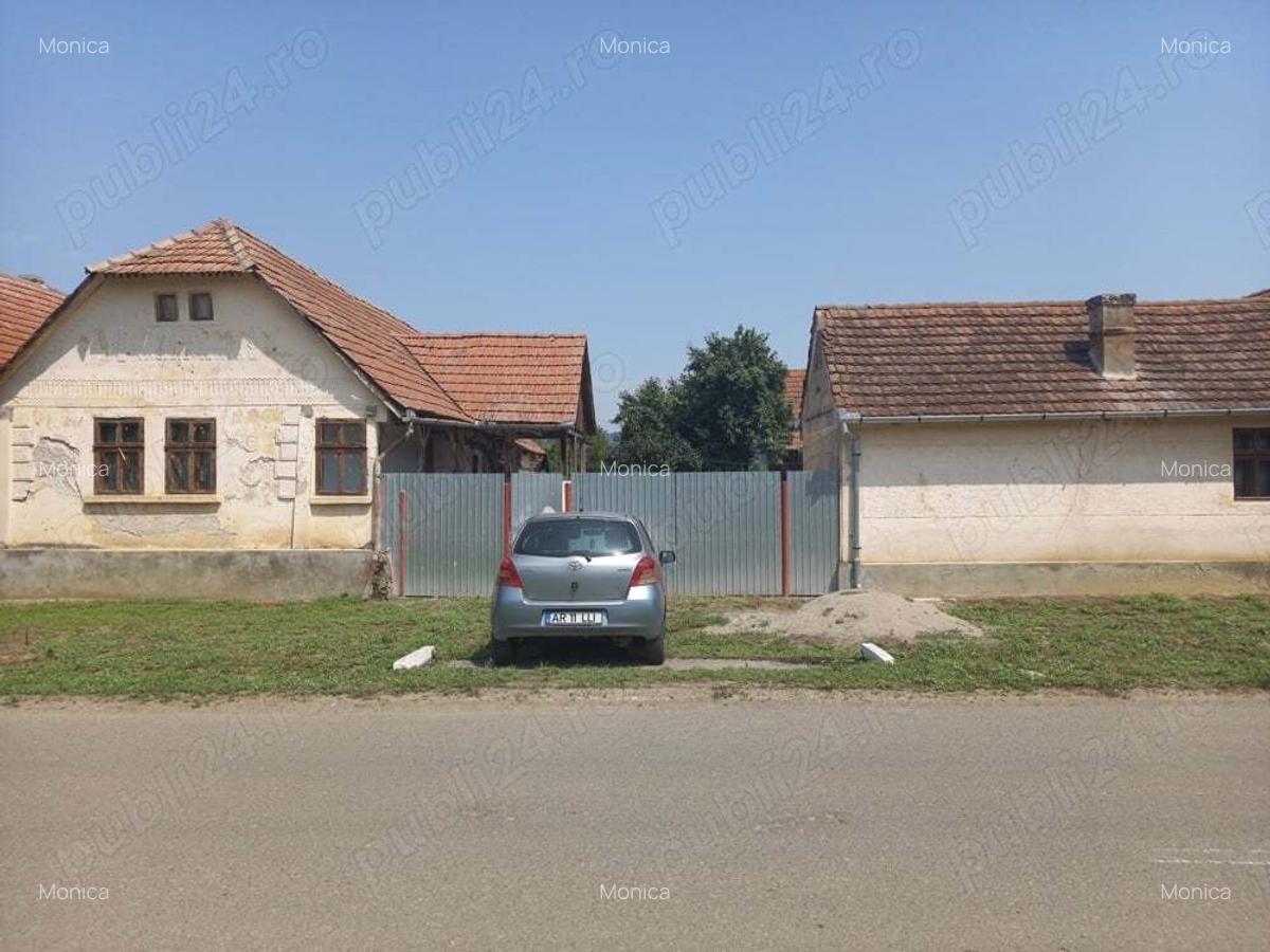 Ocazie, merita -Proprietar vand casa cu gradina in Chelmac , str.Principala, nr.80 - 6
