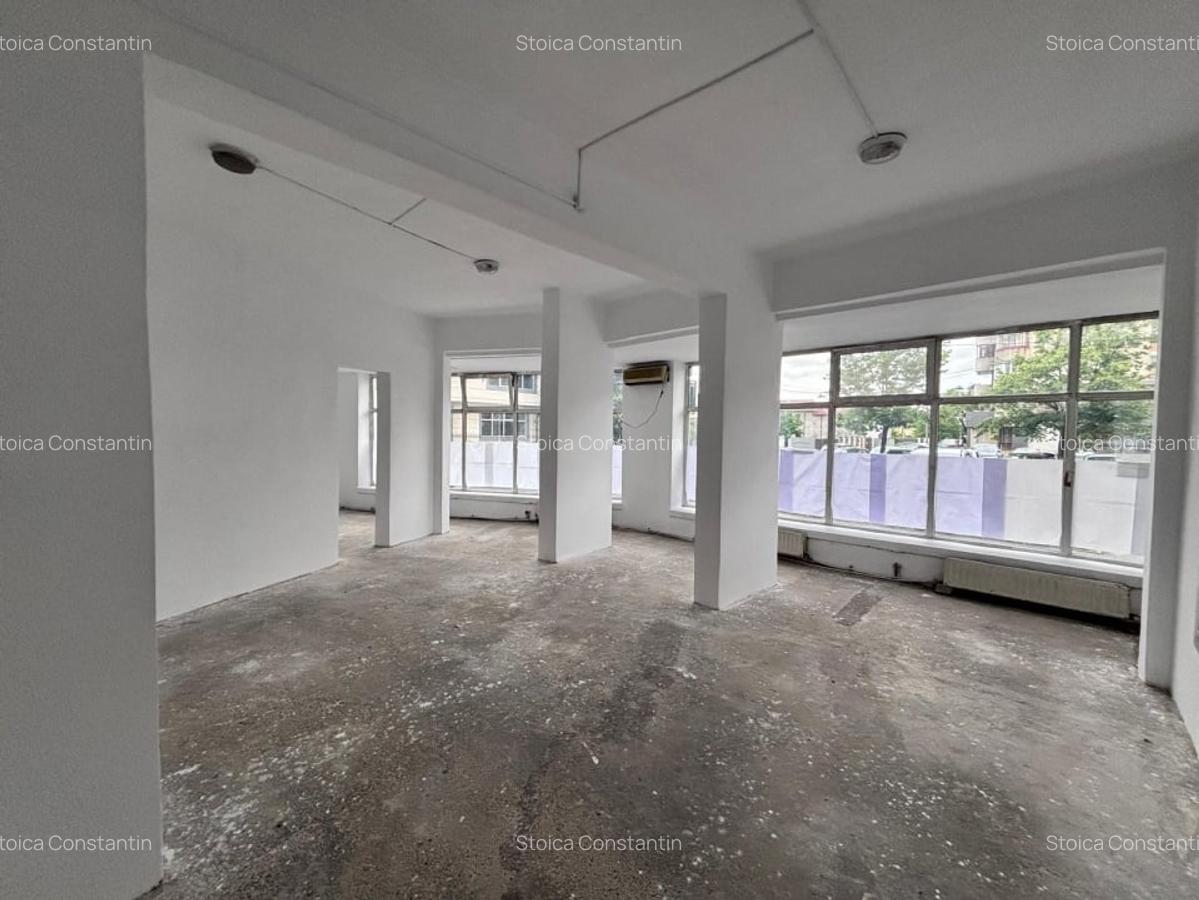SPATIU COMERCIAL - 1