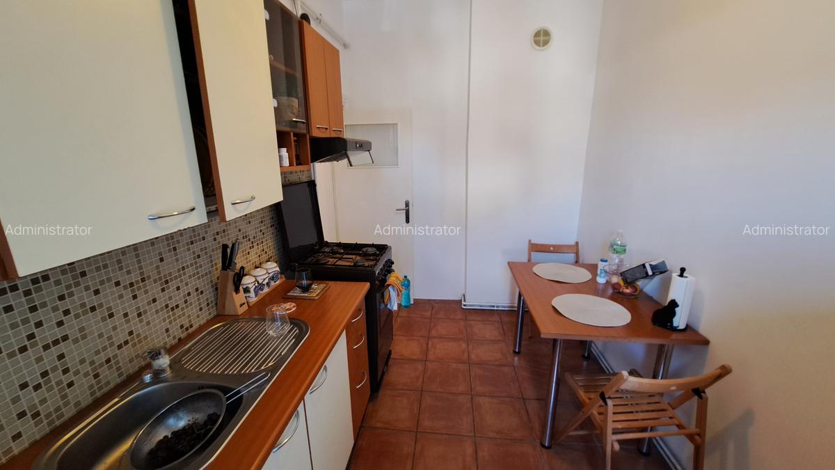 APARTAMENT 2 CAMERE IN BLOC DE 2 ETAJE - 21