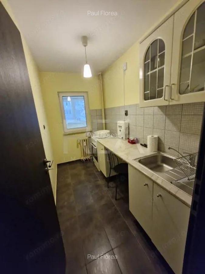 Garsoniera la 9 minute de sta?iile de metrou Dristor 1 ?i 2 - 9